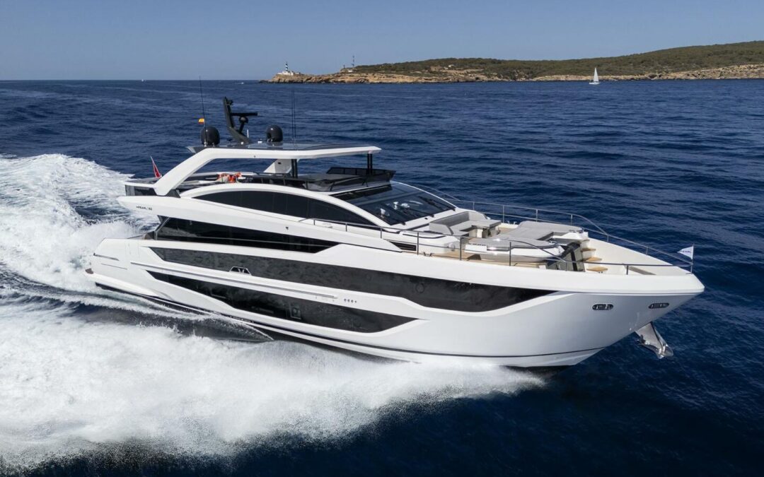 Yacht Review: 2025 Pearl 82